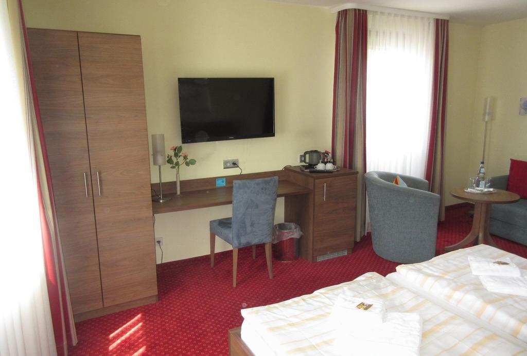 Diamanthotel Idar-Oberstein Oda fotoğraf
